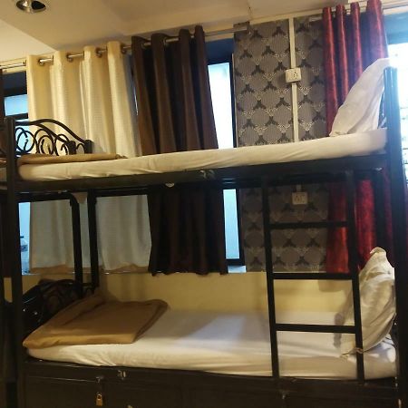Bandra Dormitory Only For Indian Bombay Extérieur photo