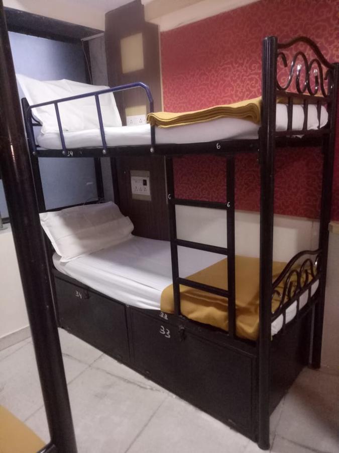 Bandra Dormitory Only For Indian Bombay Extérieur photo