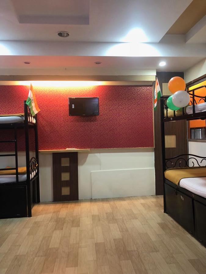 Bandra Dormitory Only For Indian Bombay Extérieur photo